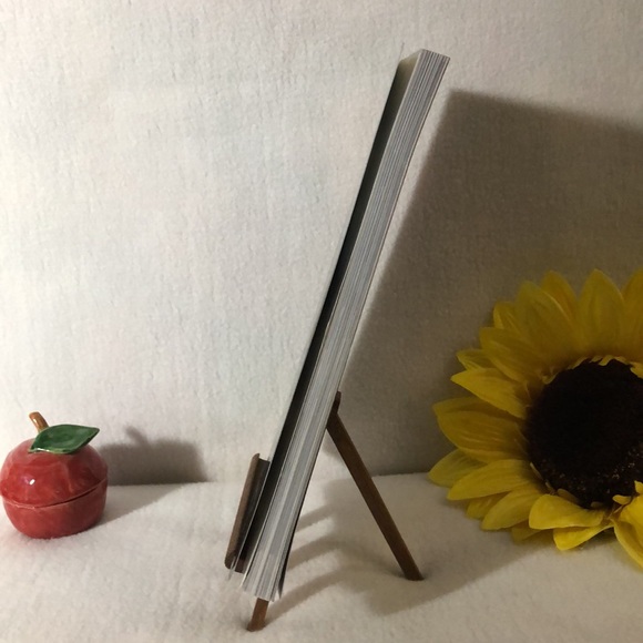 Rare: SERENITY The Official Visual Companion 1st Edition 2005 Titan Books - Picture 5 of 14